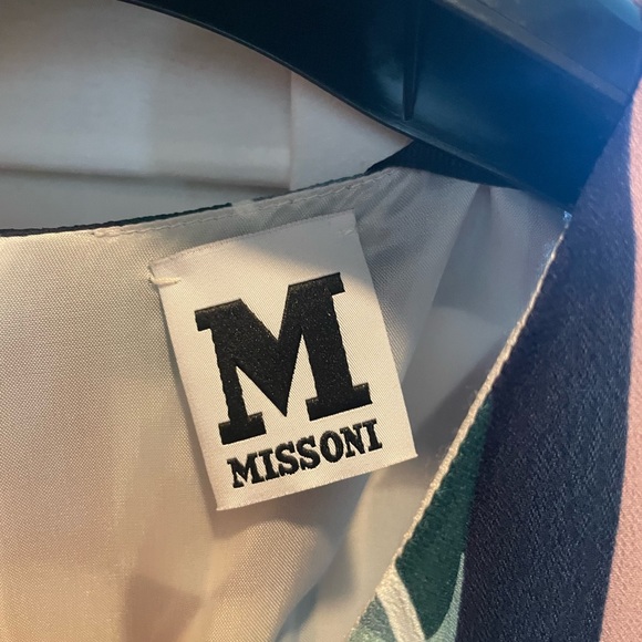 Missoni pattern sheath dress. Brand new with tags. - Picture 2 of 6